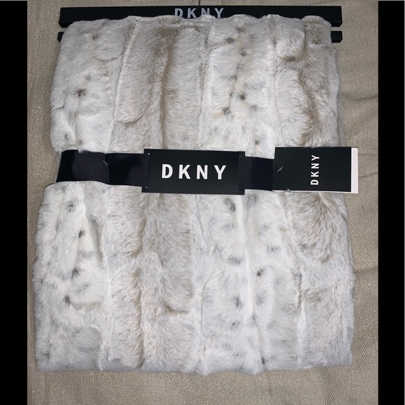 Dkny Bedding Dkny Soft Faux Fur Throw Blanket Leopard Poshmark